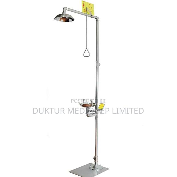 Emergency Eye Wash And Shower - main view