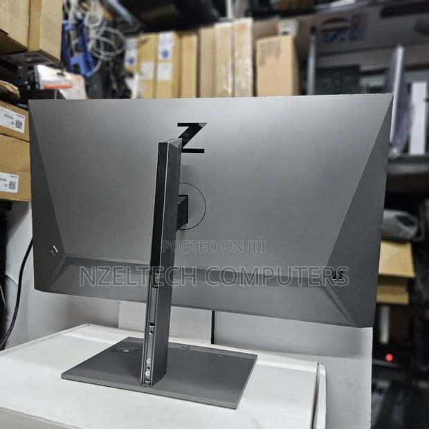  Restocked 
Hp Z27Q G3 QHD
27 Inch 
Frameless 
 D