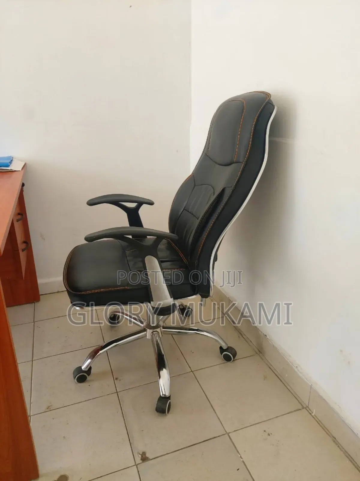 Adjustable Office Chair