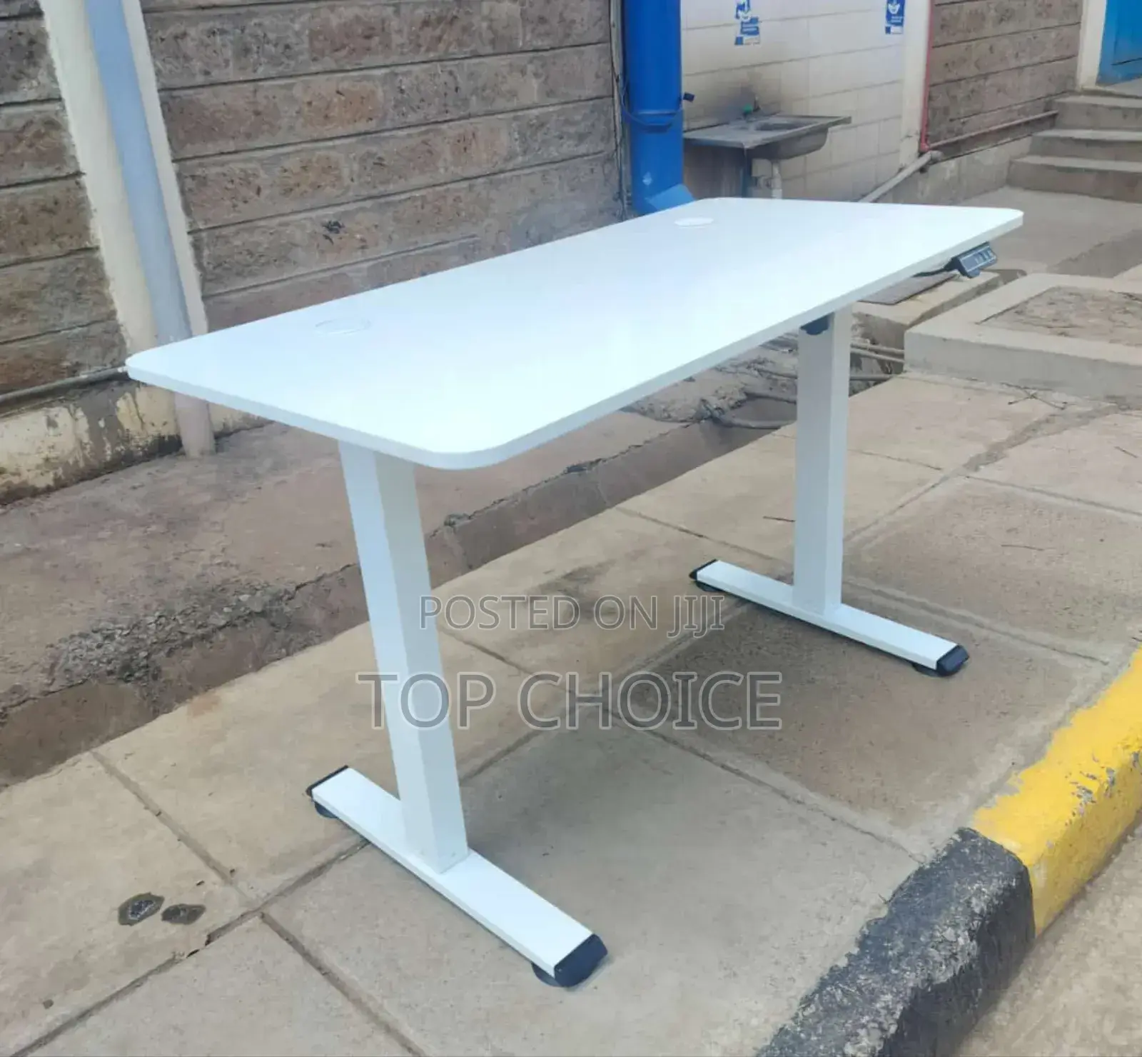 Electric Adjustable Study (1.4m)