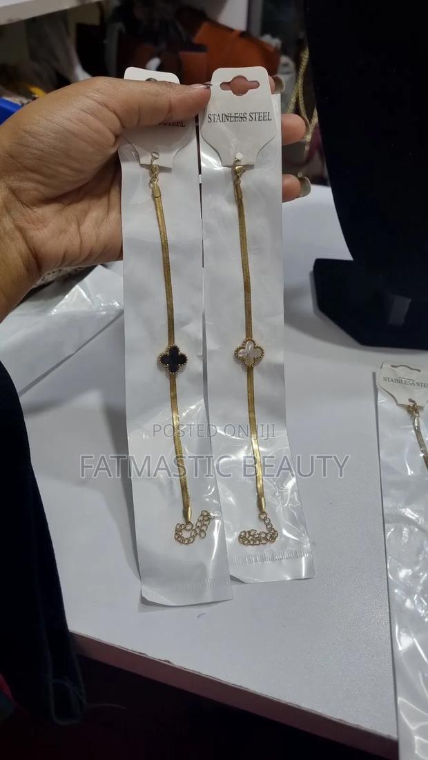 Simple No Fading Bracelet - thumbnail 2