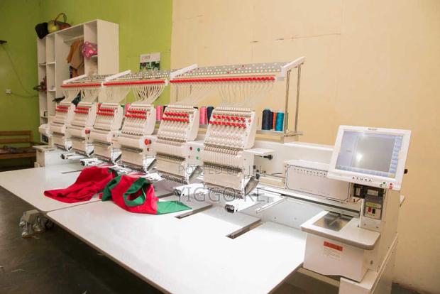 New 6 Head Embroidery Machine With 15 Needles Hot Selling