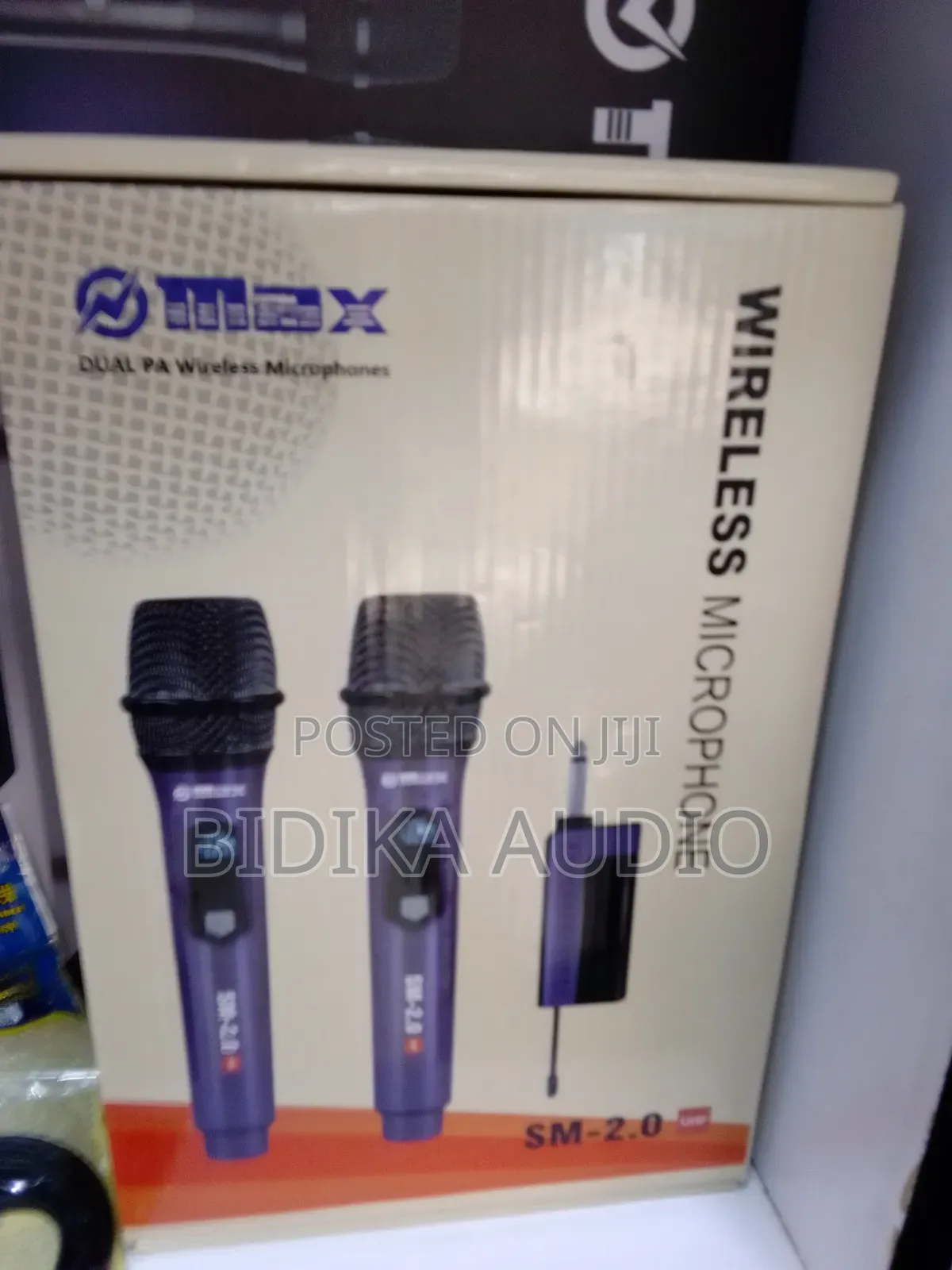 Omax Microphone