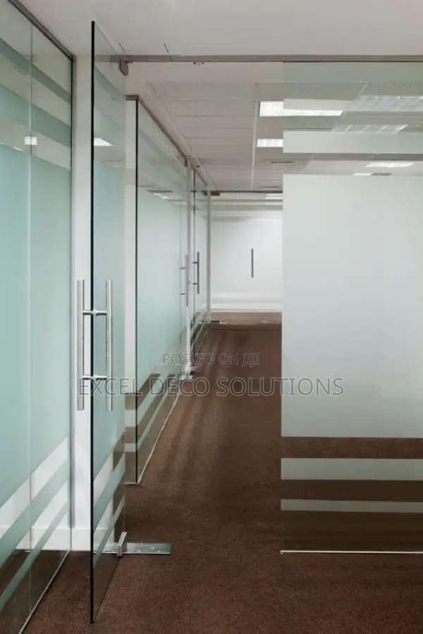 Toughened Glass Partition