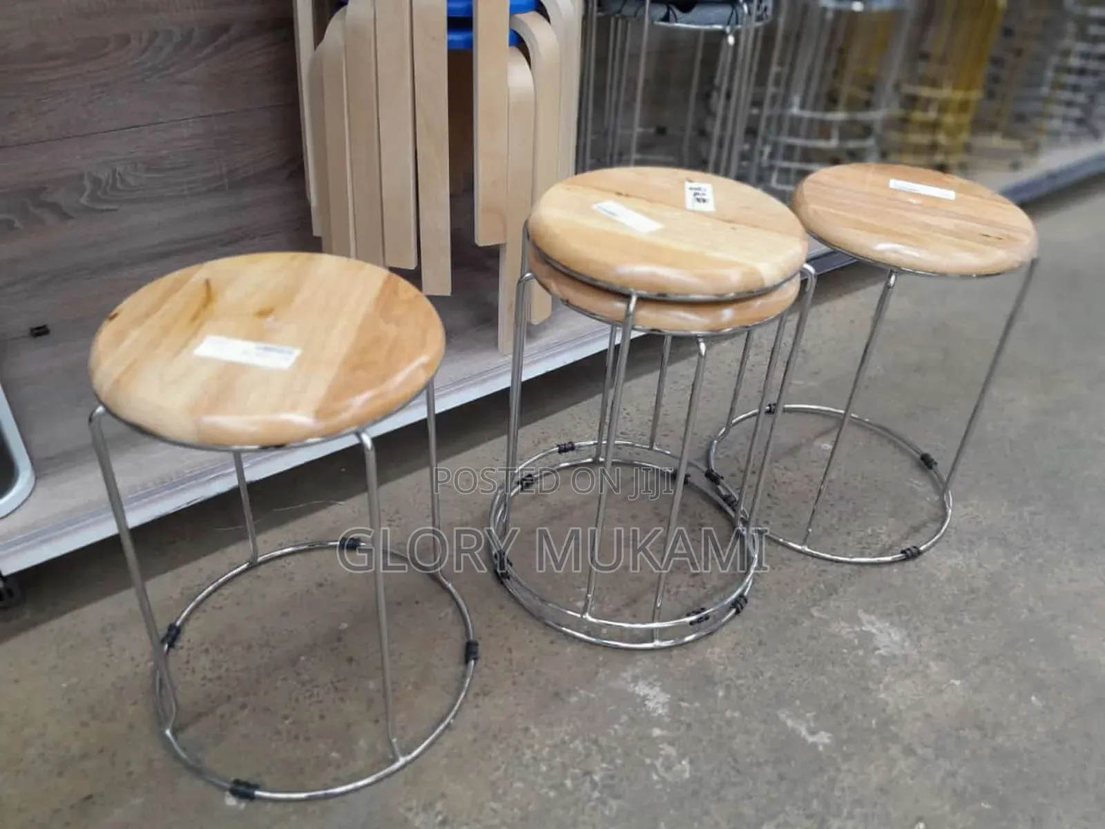 Pedicure Puff Stool
