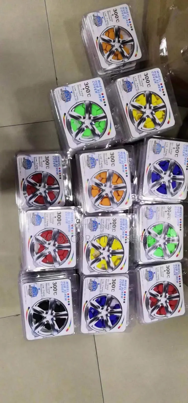 Different Colors Rim Nut Covers in Different Colors and Size