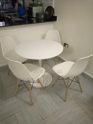 Cocktail Party Table With Chairs