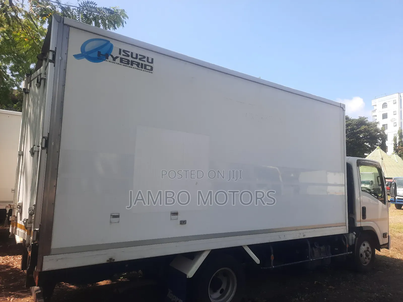 Isuzu ELF Hybrid
