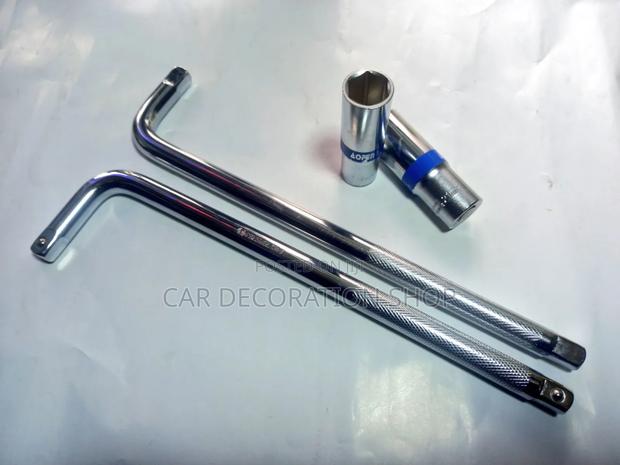 L Spanner Handle With Different Deep Sockets 17/19/21/23