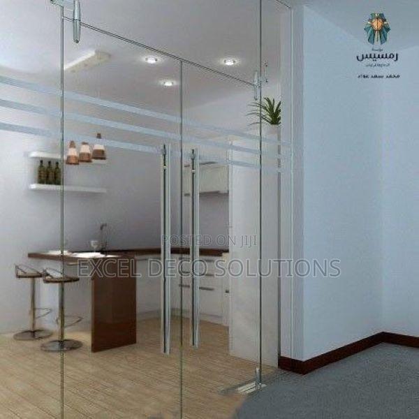 Privacy Glass Partitions - main view