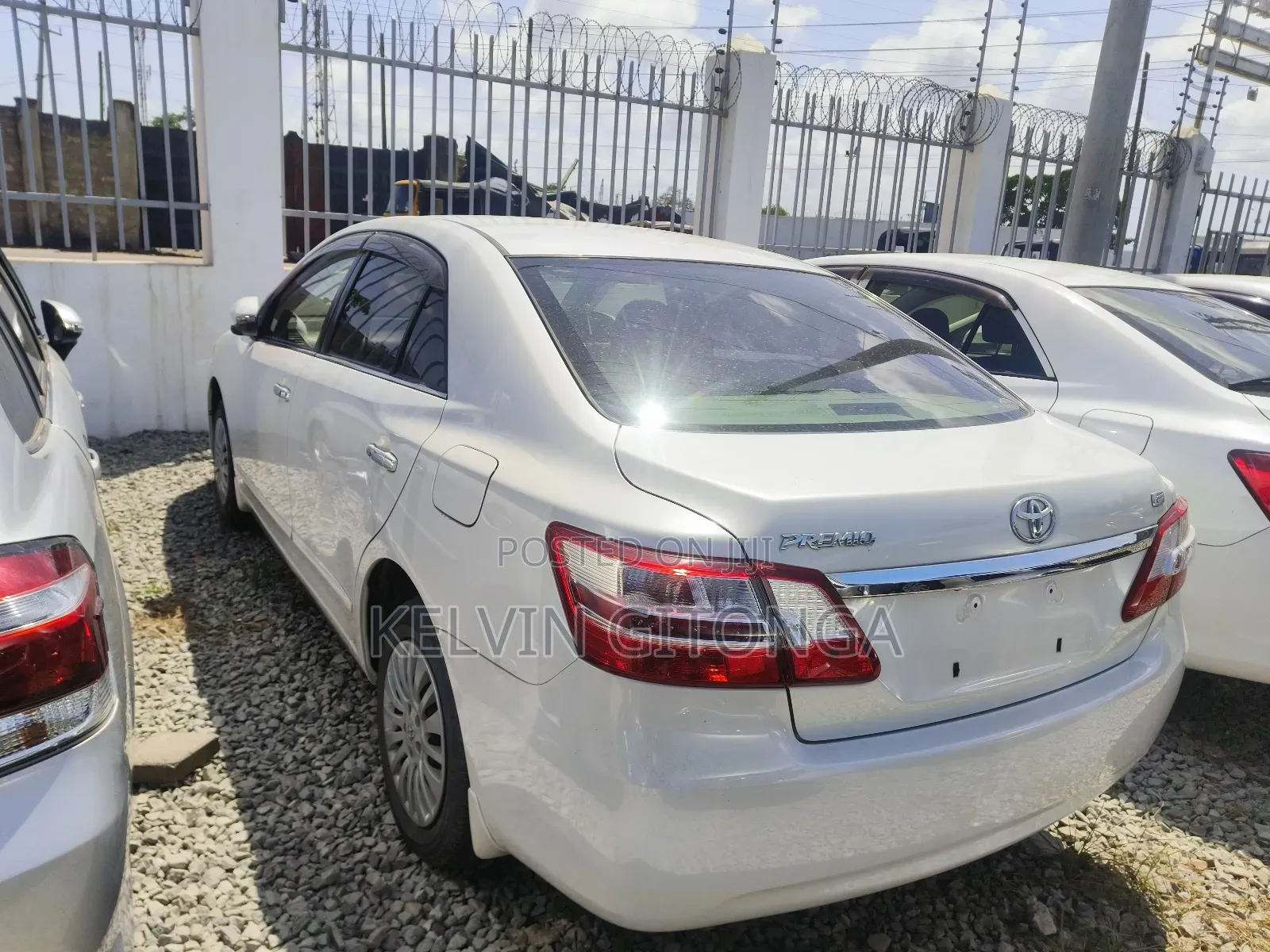 Toyota Premio 2017 White