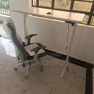 Adjustable Height Electric Table (1.4m)
