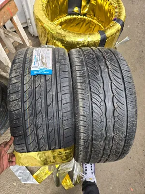 285/35r22 Triace Tyres Brand New
