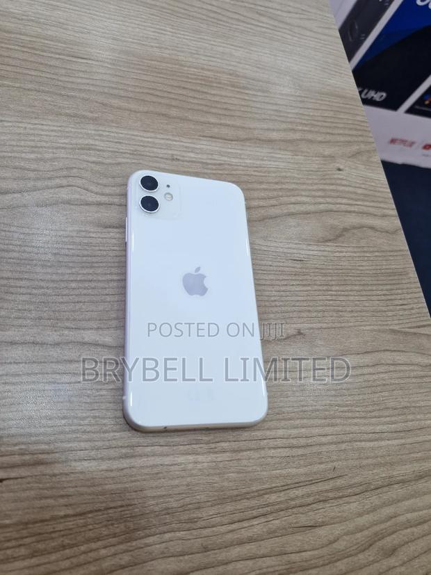 Apple iPhone 11 64 GB White - thumbnail 3