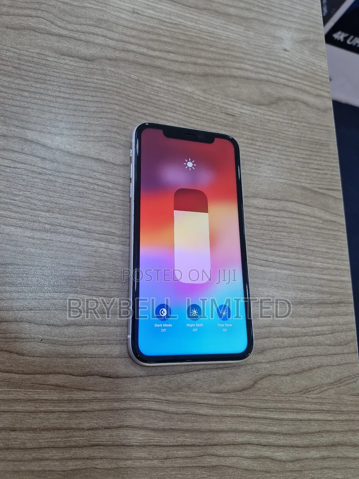 Apple iPhone 11 64 GB White