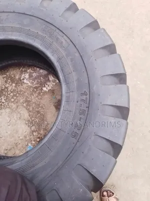 17.5-25 Tractor Tyres at Affordable Cost