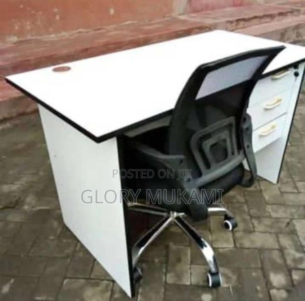 White Office Desk and Mesh Office Chair - main view