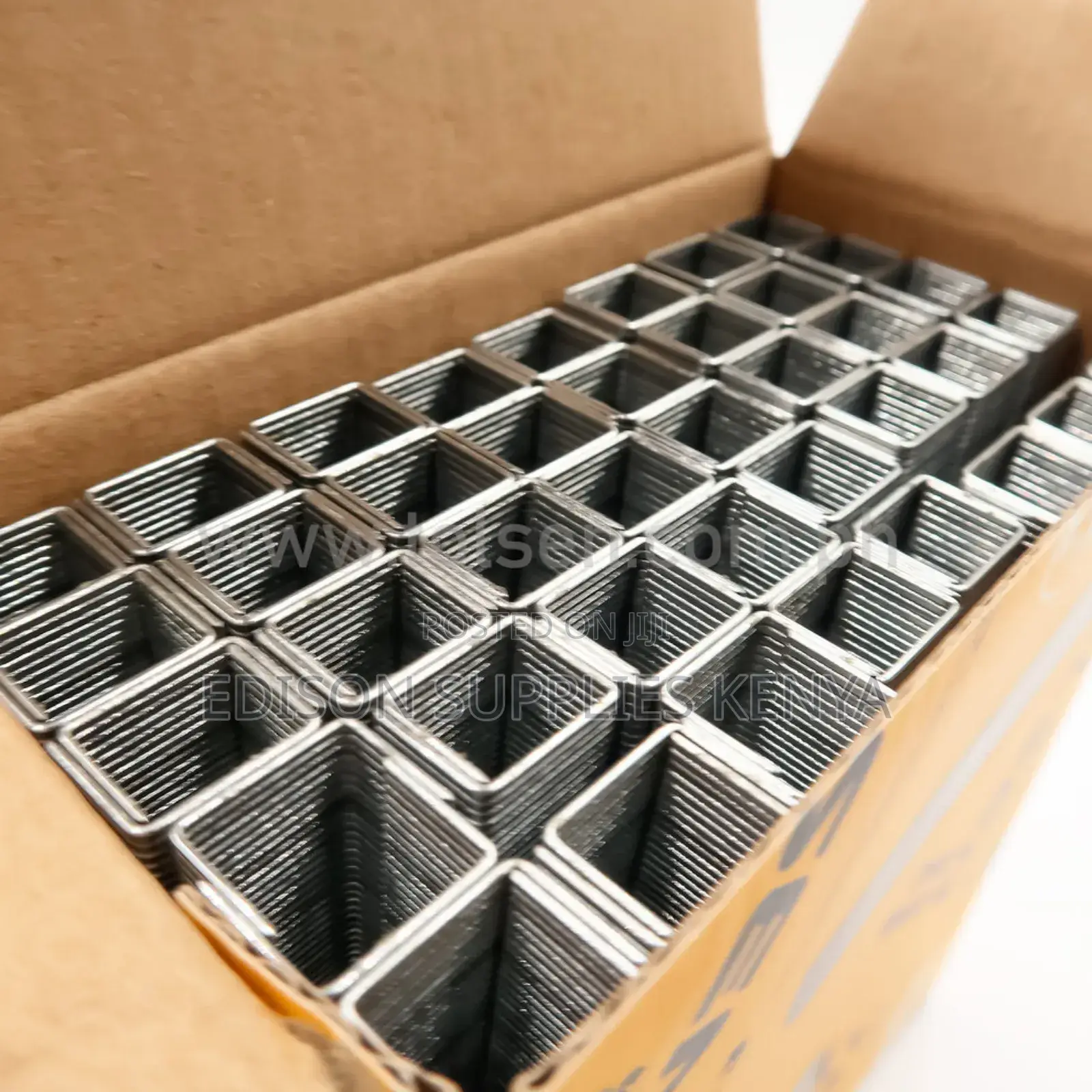 Tolsen Staples for Air Stapler Gun U Crown Staple Pins 10000