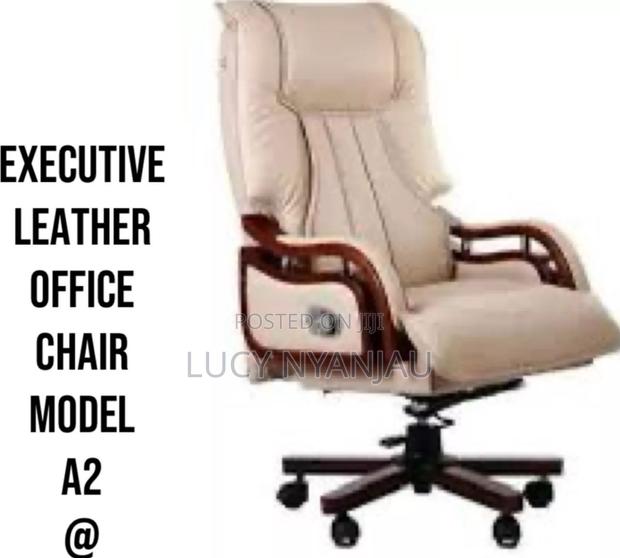 Executive Office Chair - main view
