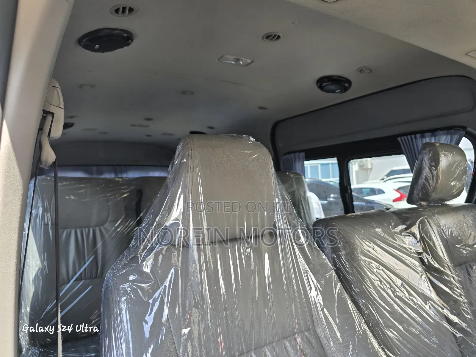 Toyota HiAce 2023 White