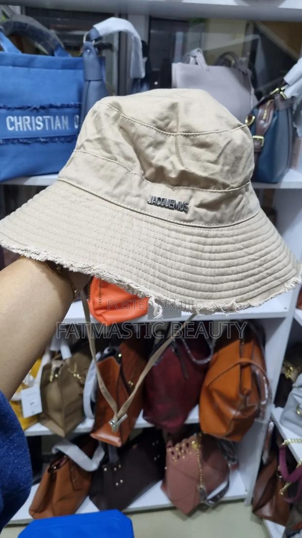 Jacquemus Bucket Hat - main view