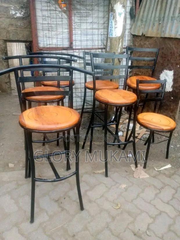 Restaurants and Bar High Wooden Sinatabu