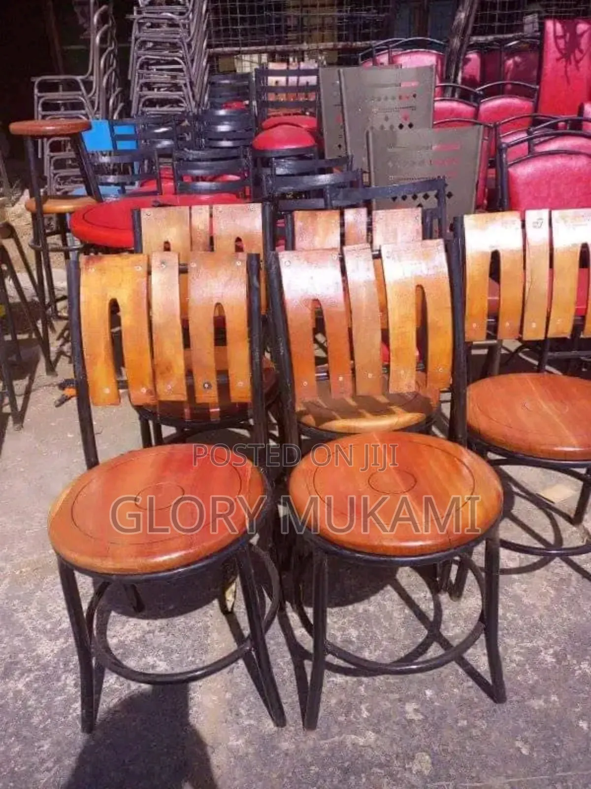 Classy Wooden Restaurants and Bar Chairs