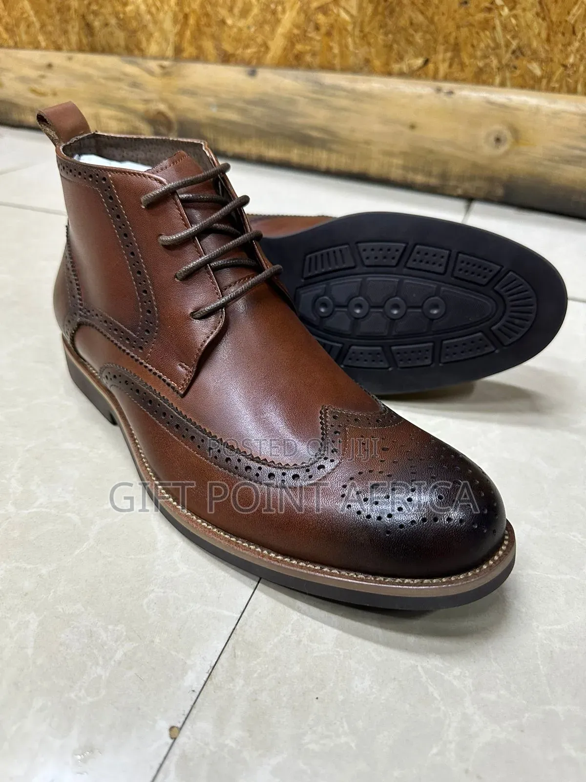Pure Leather Clarks Boots for Men