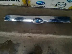 Subaru Impreza Gh/N14 Boot Handle