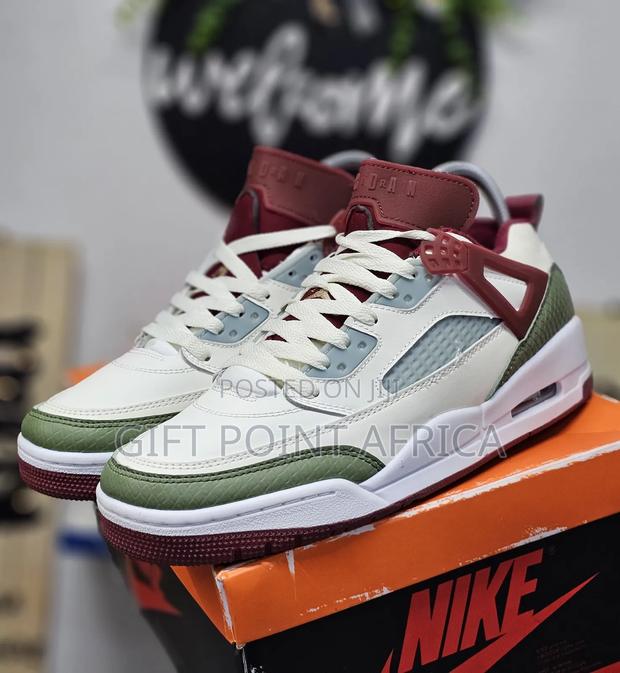 Jordan 3 Spikes Sneakers - main view