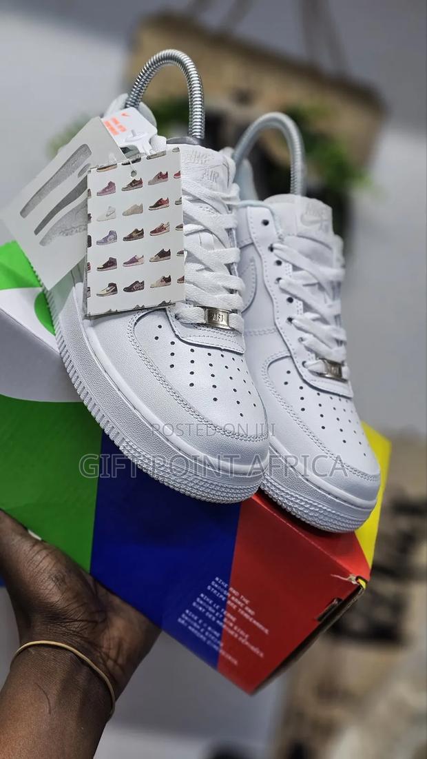 White Unisex Airforce Sneakers - thumbnail 3