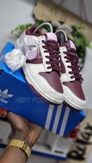 Nike SB Valentine Women Sneakers