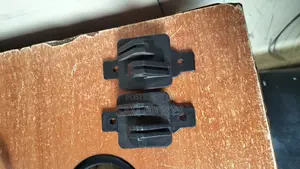 W Insulators 100 PCS
