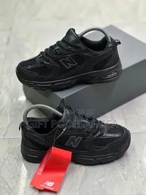 All Black New Balance 530 Unisex Sneakers