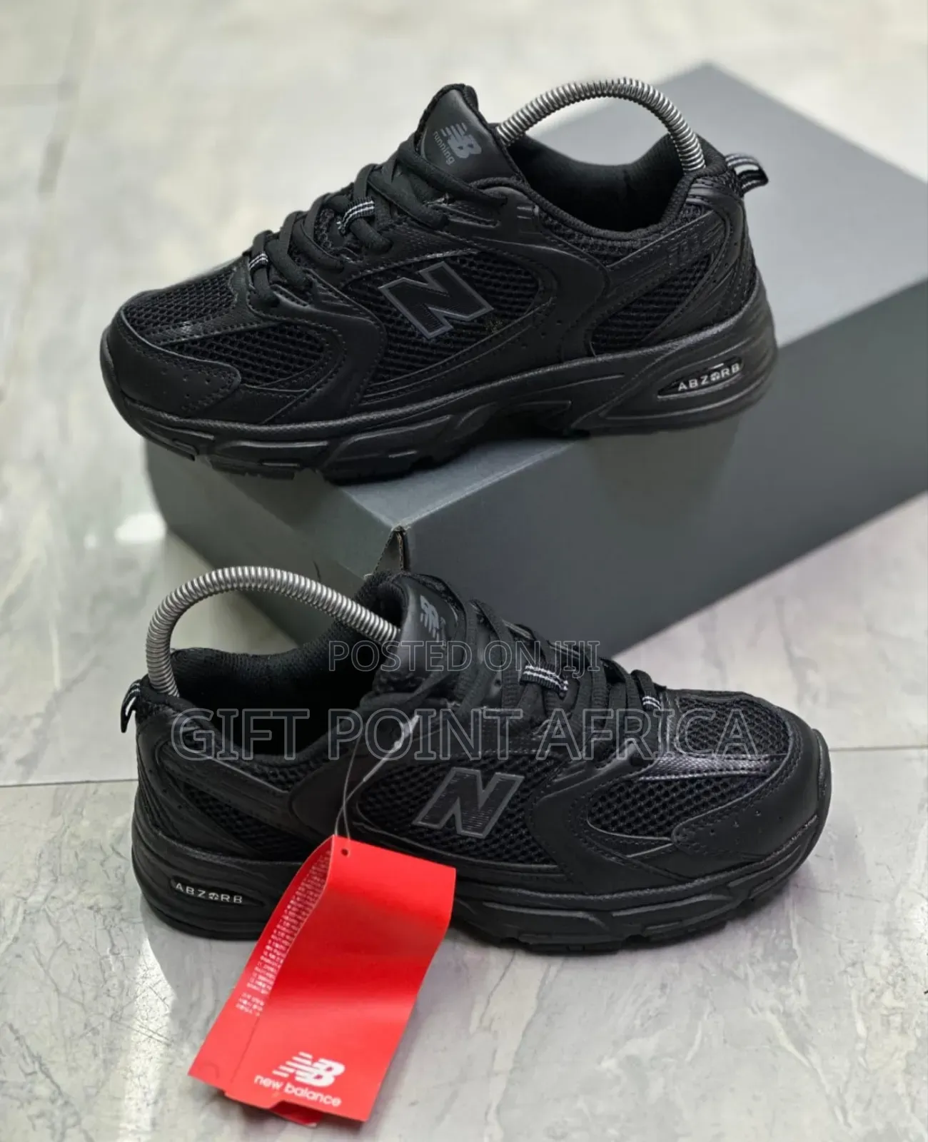 All Black New Balance 530 Unisex Sneakers