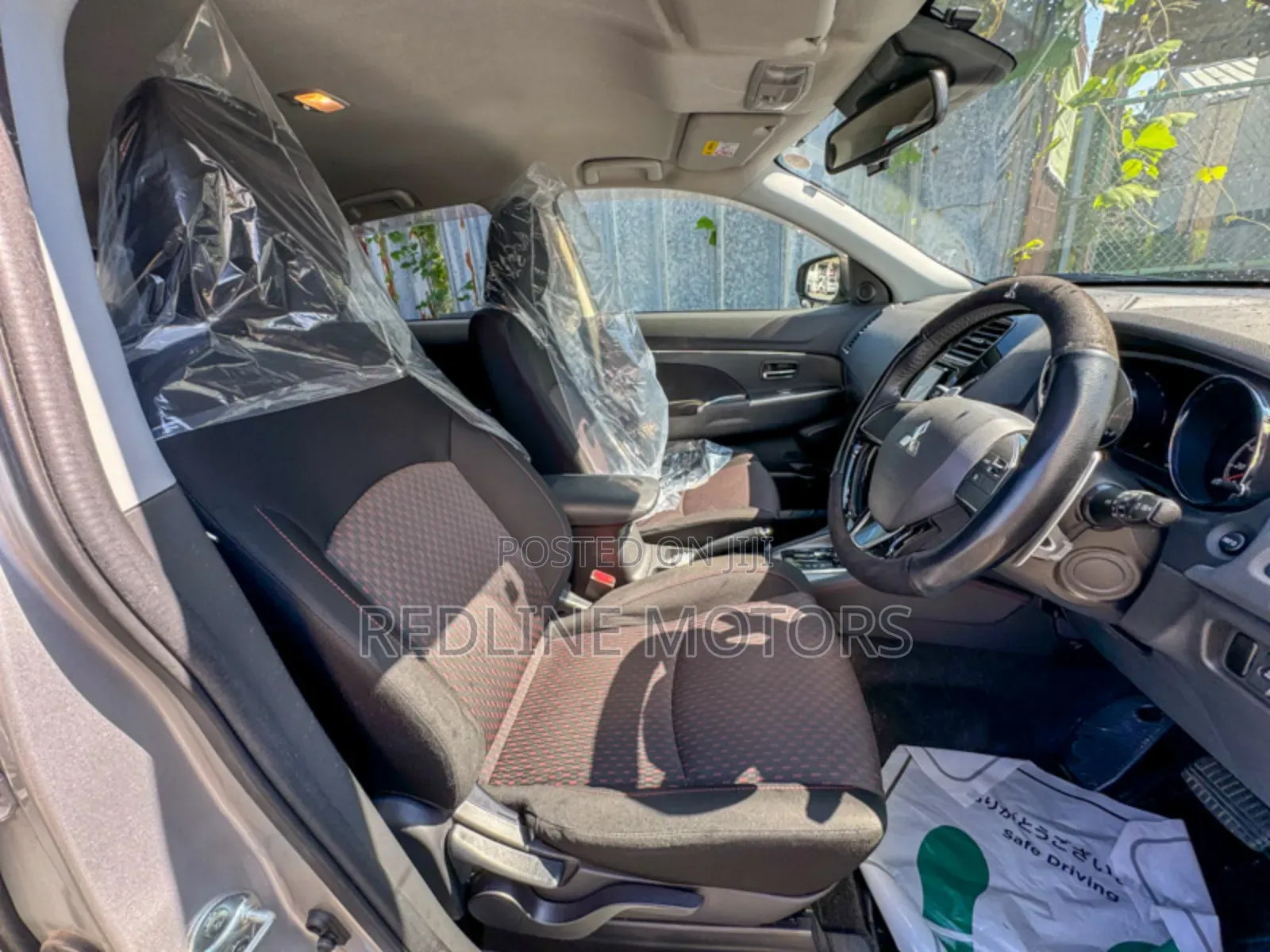Mitsubishi RVR 2017 Silver