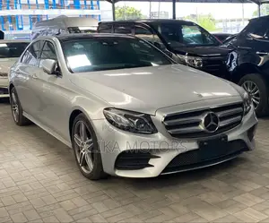 Mercedes-Benz E200 2018 Silver