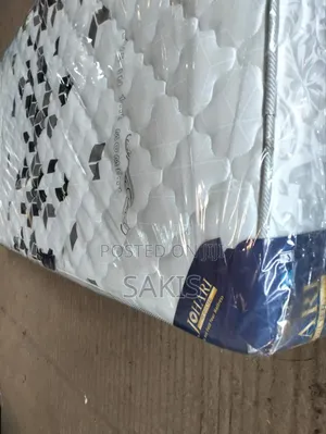 Tamanio Lako Moyoni! 4x6x8. HD" Quilted, Johari Mattresses.