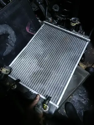 Daihatsu Mira Radiator