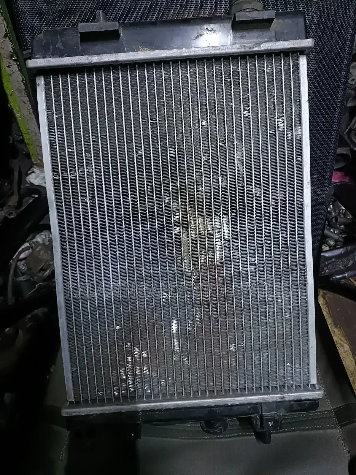 Daihatsu Mira Radiator