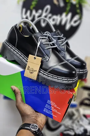 Dr Martens Double Sole
36-45
 at 4500
QualityTop