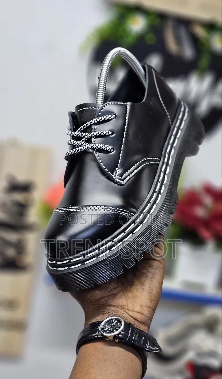 Dr Martens Double Sole
36-45
 at 4500
QualityTop