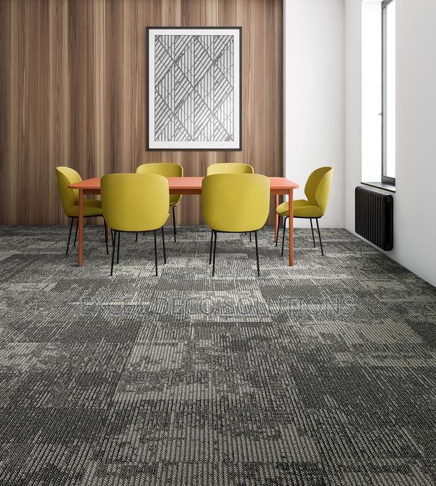 Simple Maintenance Carpet Tiles - main view