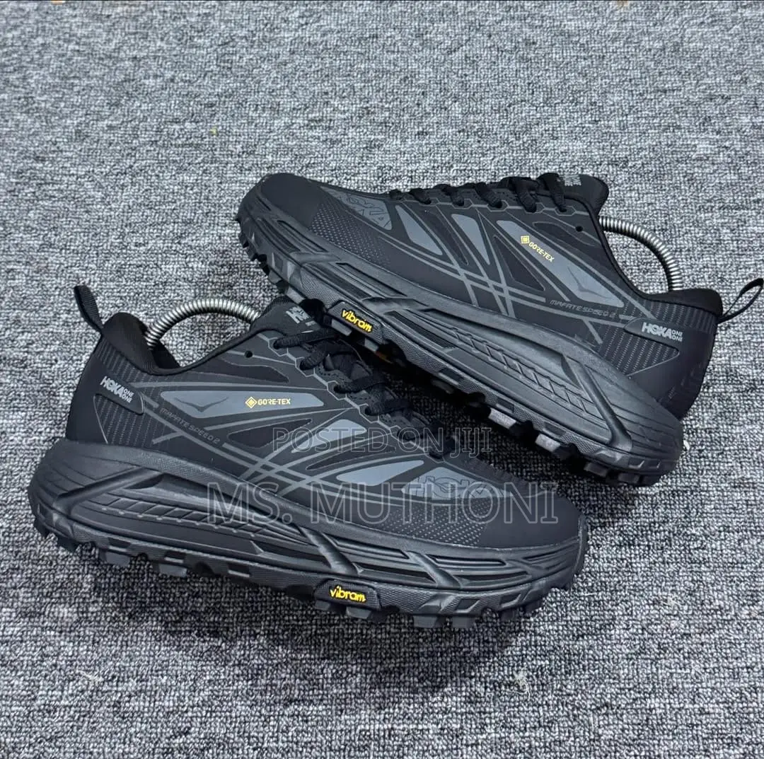 Hoka Goretex 40-45
