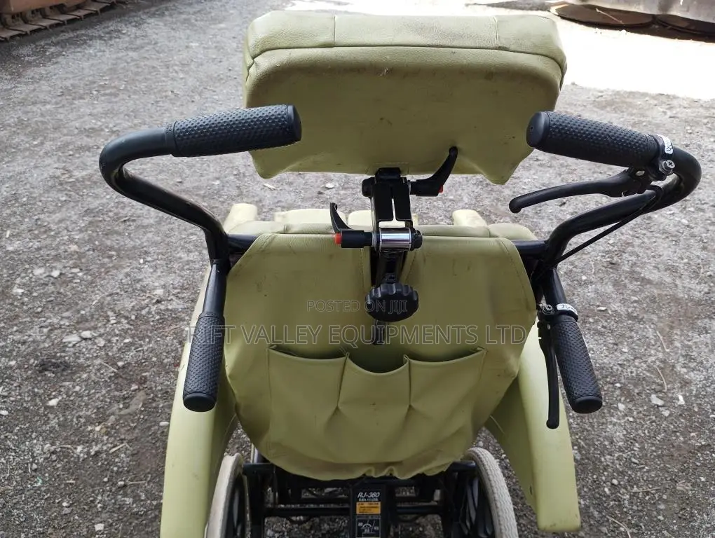Comfortable Manual Wheelchair