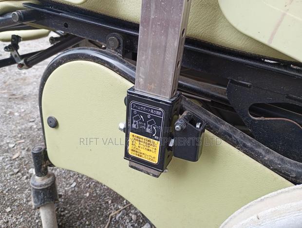 Comfortable Manual Wheelchair - thumbnail 7