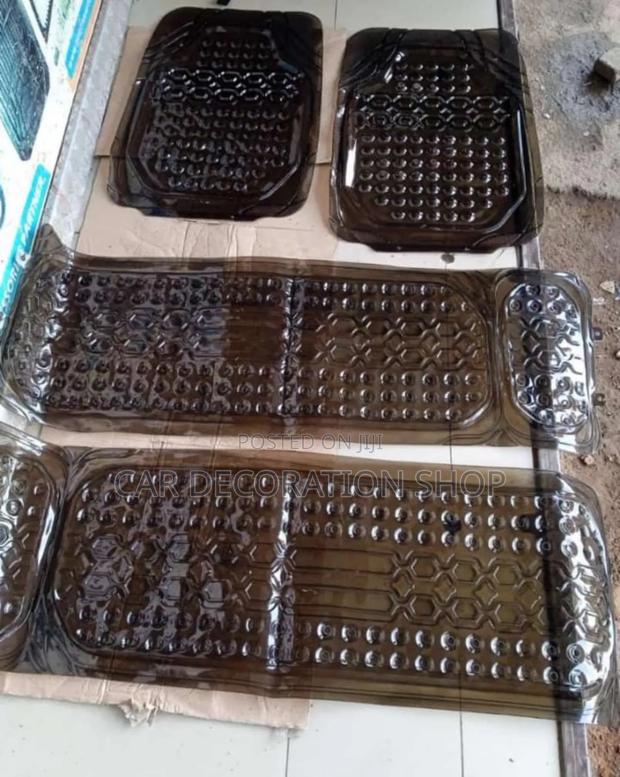 7 Seater Plastic Clear Black Smoked Mats - main view