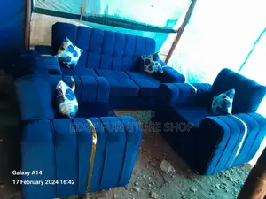 Five Seater Sofa Set Blue in Colour