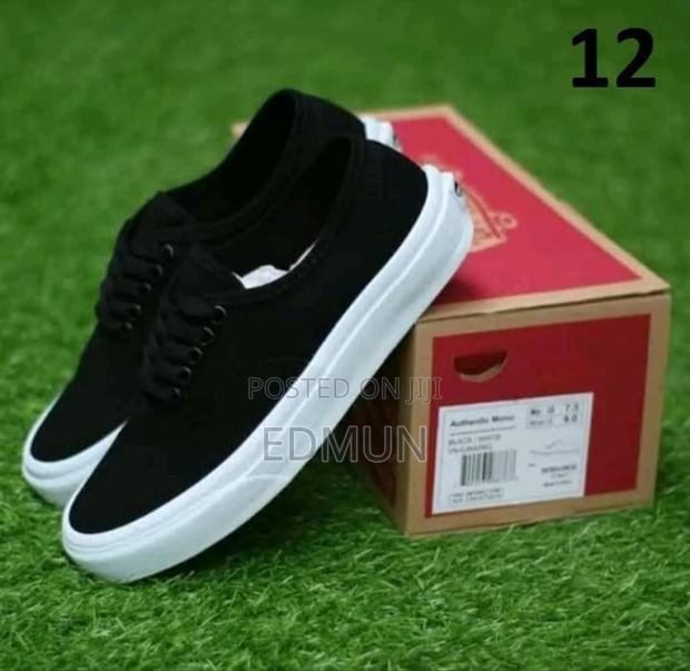 Black White Vans - thumbnail 2