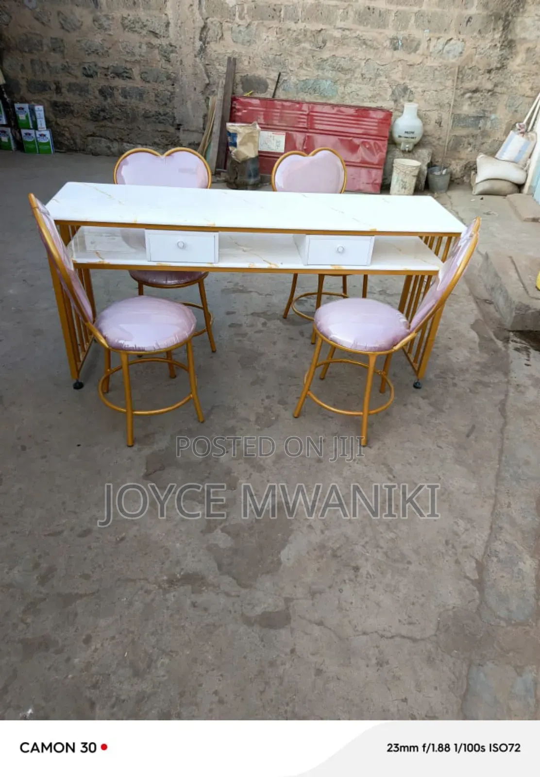 Double Manicure Sets, 4 Seater 